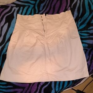 Zara | Chic Cream Mini Skirt